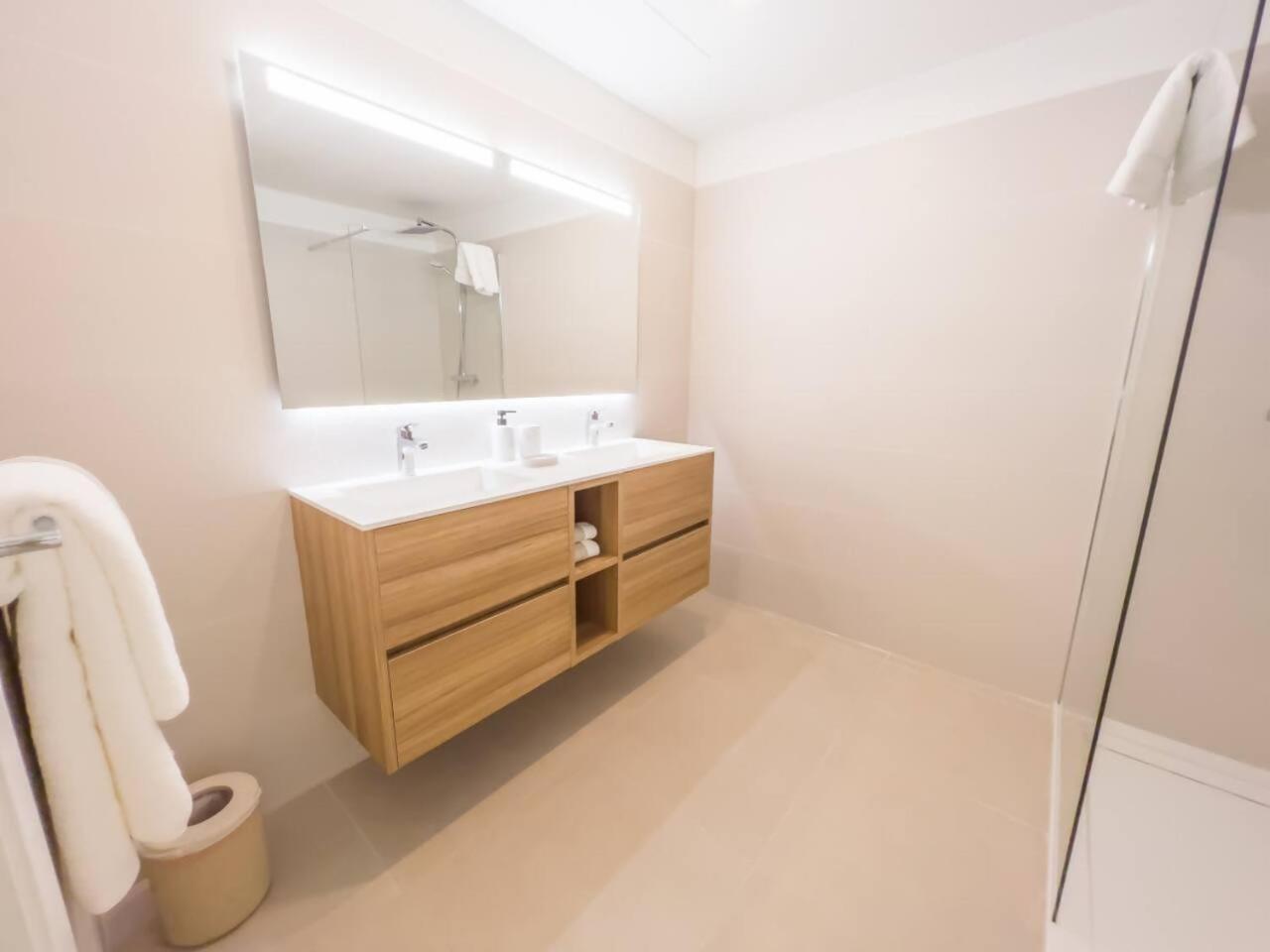 Bajo Con Jardin En La Milla De Oro Apartment Марбеля Екстериор снимка