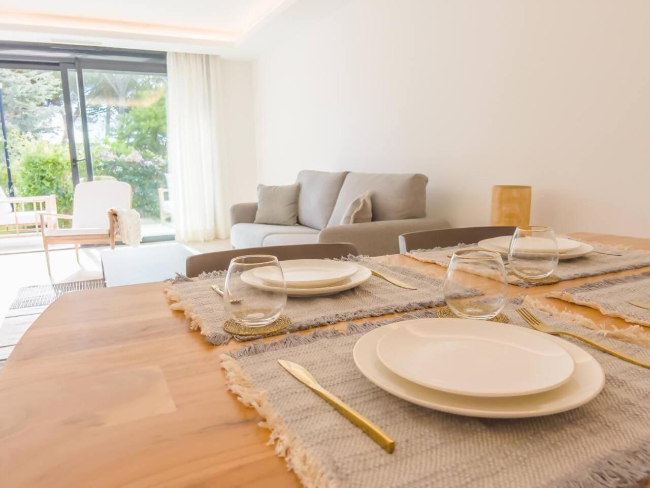 Bajo Con Jardin En La Milla De Oro Apartment Марбеля Екстериор снимка