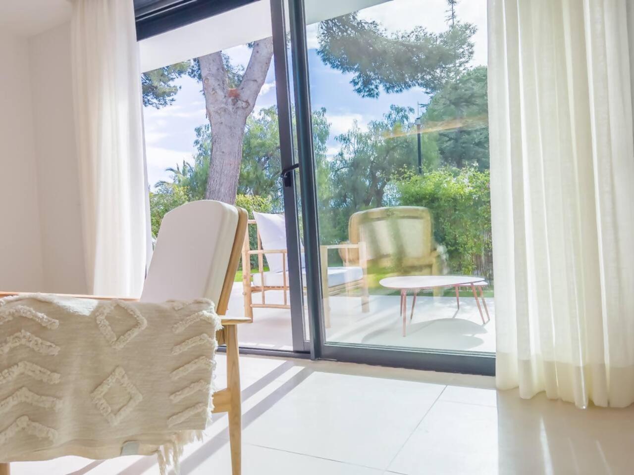 Bajo Con Jardin En La Milla De Oro Apartment Марбеля Екстериор снимка