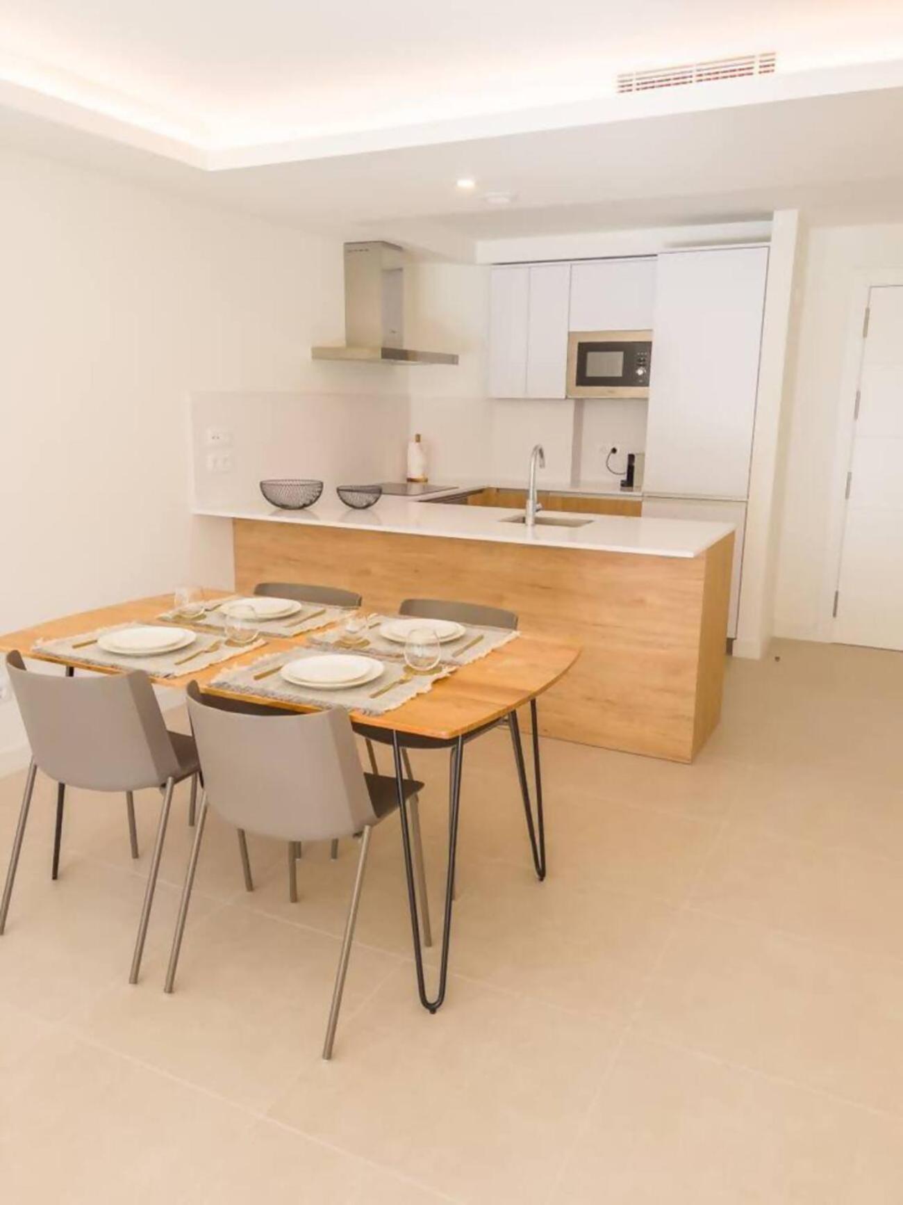 Bajo Con Jardin En La Milla De Oro Apartment Марбеля Екстериор снимка