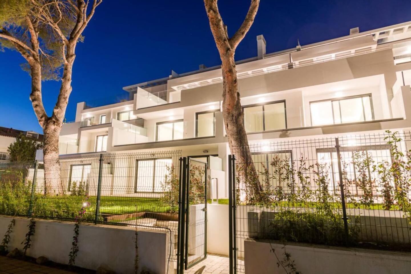 Bajo Con Jardin En La Milla De Oro Apartment Марбеля Екстериор снимка